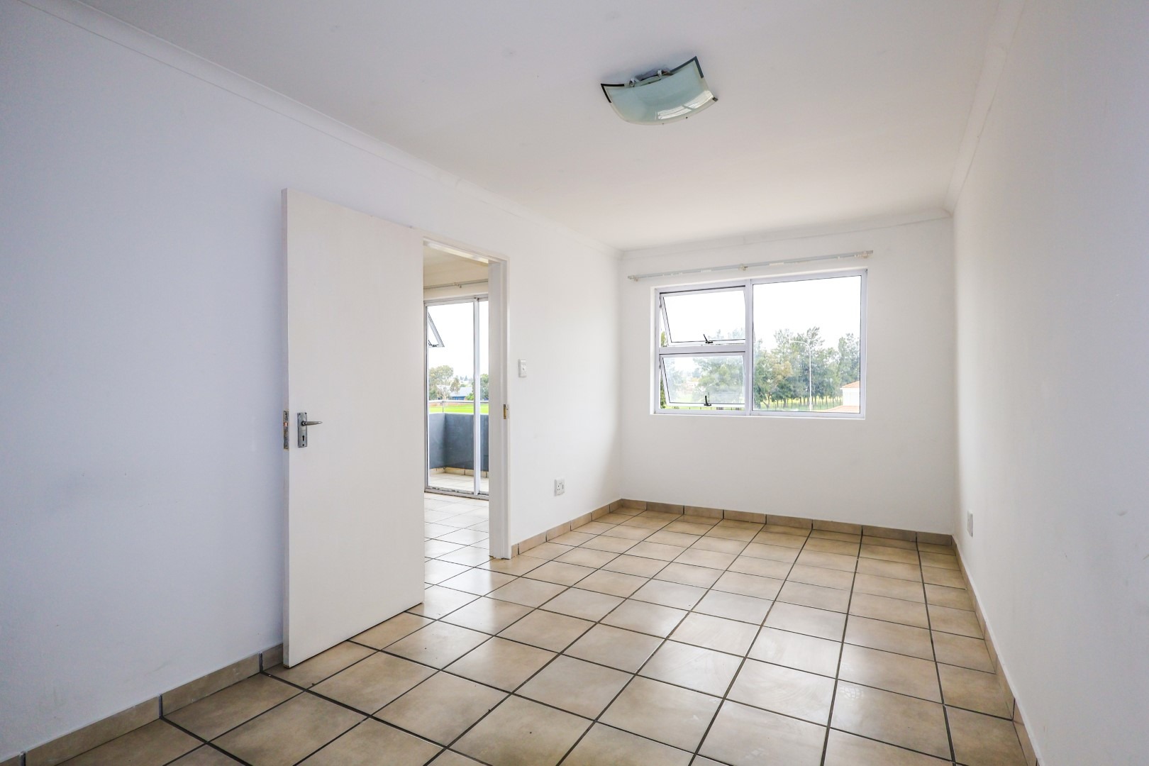 1 Bedroom Property for Sale in Denneburg Western Cape